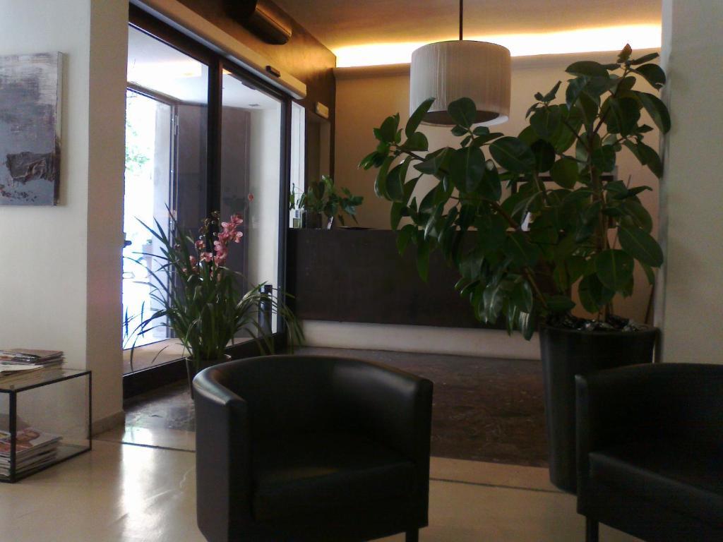 Hotel Touring Ліворно Екстер'єр фото